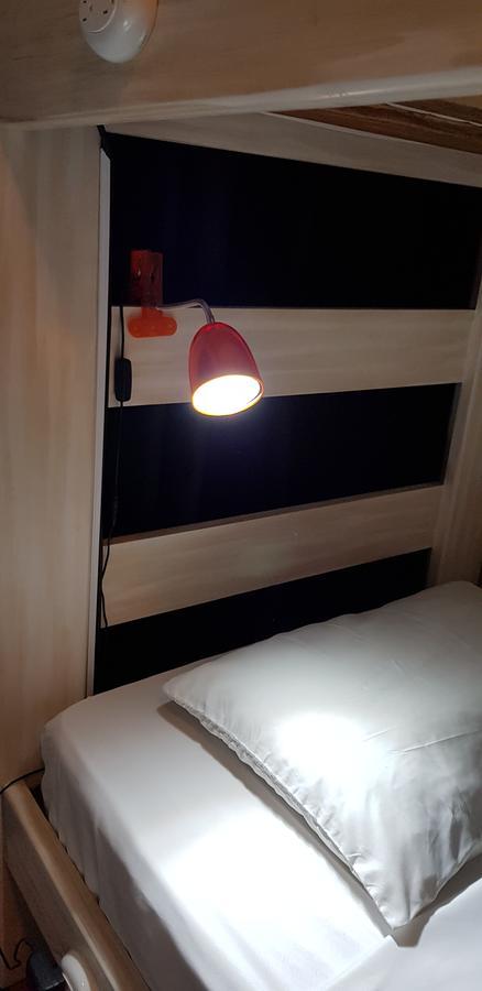 Cama individual en habitación compartida - 4 camas